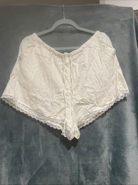 Aeropostale White Lace-Trim Pajama Shorts with Pale Yellow Flower Print